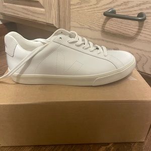Veja sneakers all white